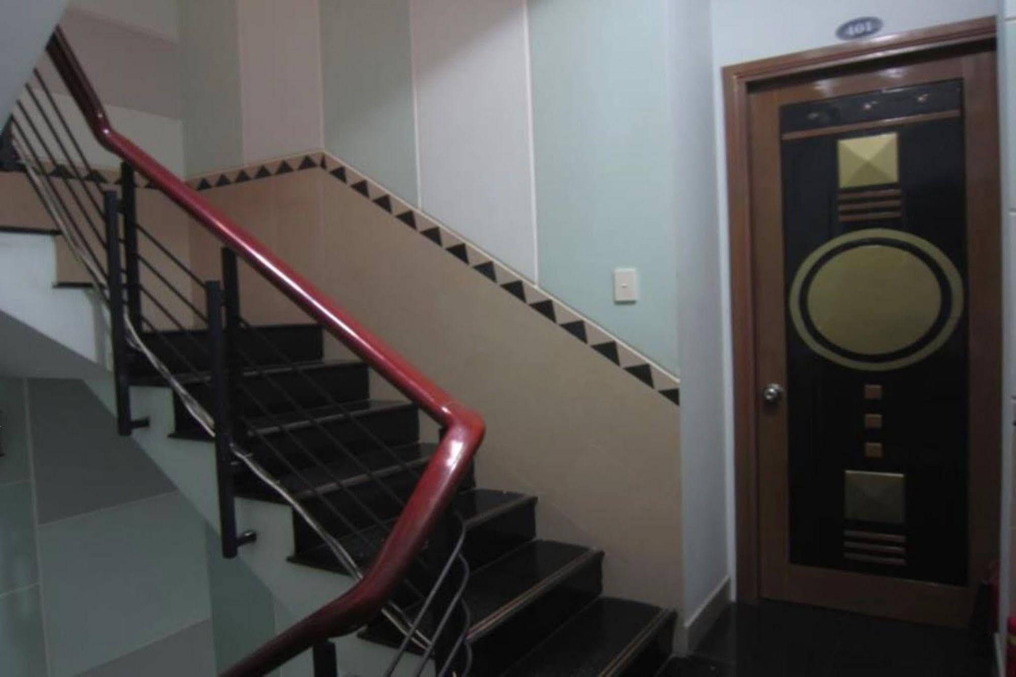 Quy Thanh Hotel Cidade de Ho Chi Minh Exterior foto